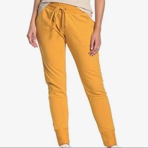 Free people yellow sweatpants/joggers size medium